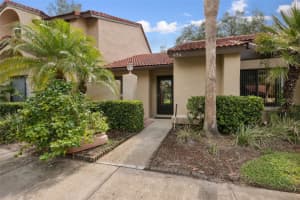 454 CLUB DRIVE, WINTER SPRINGS, FL 32708 Sold 10/30/24