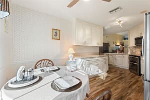 117 RIDGE VIEW DR, DAVENPORT, FL 33837 - MLS#MFRS5111108