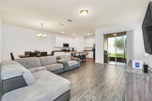 15295 WILLOW ARBOR CIRCLE, ORLANDO, FL 32824 Sold 12/03/24