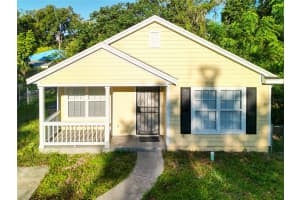 908 19TH TERRACE, GAINESVILLE, FL 32641 - MLS#MFRS5111708