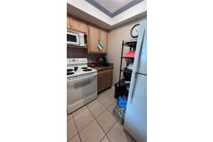 563 MIDWAY TRACK, OCALA, FL 34472 Sold 12/13/24