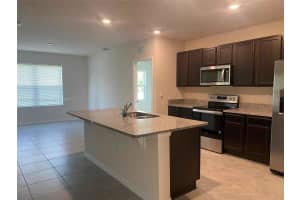 2811 IVY LAKE COURT, LAKELAND, FL 33811 - MLS#MFRS5112038