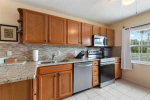 318 EAGLE RIDGE DR, DAVENPORT, FL 33837 Sold 02/20/25