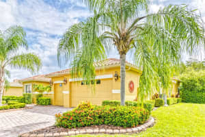 118 RANCHO MIRAGE DRIVE, KISSIMMEE, FL 34759 Sold 12/12/24
