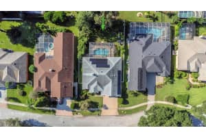 2228 VALRICO FOREST DRIVE, VALRICO, FL 33594 - MLS#MFRS5112499