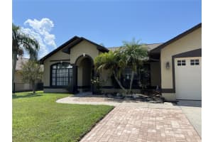 2390 SWEETWATER BOULEVARD, SAINT CLOUD, FL 34772 Sold 01/27/25