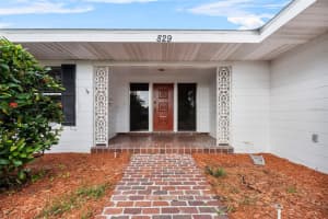 829 HOWARD TERRACE, WINTER HAVEN, FL 33881 Sold 02/13/25