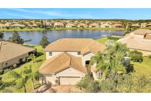 3600 HARBOR ISLES COURT, KISSIMMEE, FL 34746 Sold 02/28/25