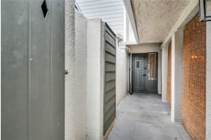 5332 CYPRESS CREEK DRIVE, ORLANDO, FL 32811 Sold 01/10/25