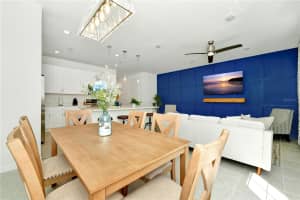 697 LONGBOAT DRIVE, DAVENPORT, FL 33896 Sold 02/10/25