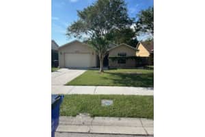 1938 VILLA ANGELO BOULEVARD, SAINT CLOUD, FL 34769 Sold 11/07/24