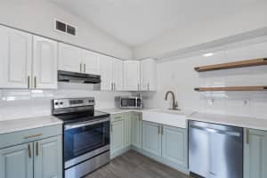 5481 47TH AVENUE, ST PETERSBURG, FL 33709 Sold 01/31/25