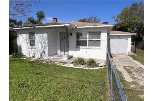 220 3RD STREET, DAYTONA BEACH, FL 32117 Sold 01/31/25