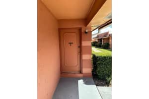 2727 W Oak Ridge Rd #3, ORLANDO