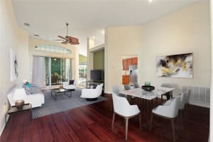 520 VISTA OAKS WAY, DAVENPORT, FL 33837 Sold 08/05/25