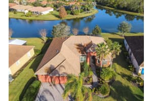 513 VITERRA COURT, KISSIMMEE, FL 34759 Sold 05/12/25