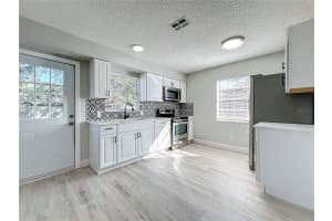 1739 AVENUE C NE, WINTER HAVEN, FL 33881 Sold 12/20/24