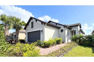 922 UMBRIA DRIVE, POINCIANA, FL 34759 Sold 12/17/24