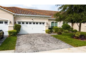 2804 PLYMOUTH PLACE, KISSIMMEE, FL 34741 Sold 04/17/25