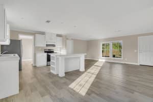 5040 NOVA AVENUE, SAINT CLOUD, FL 34773 Sold 01/28/25