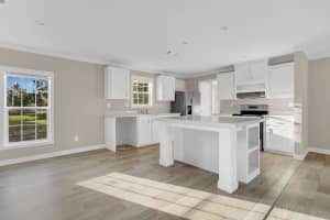 5040 NOVA AVENUE, SAINT CLOUD, FL 34773 Sold 01/28/25