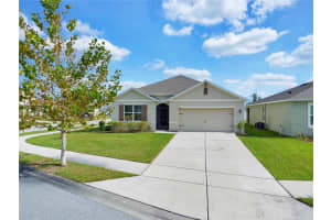 353 SUMMERSHORE DRIVE, AUBURNDALE, FL 33823 Sold 04/04/25