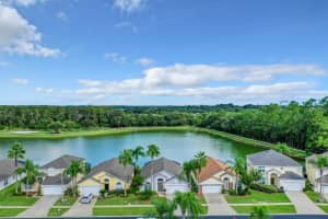 973 LAKE BERKLEY DRIVE, KISSIMMEE, FL 34746 - MLS#MFRS5115008