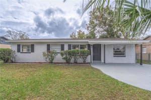 5318 BOTANY COURT, ORLANDO, FL 32811 Sold 01/09/25
