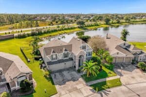 2909 SUMMER SWAN DRIVE, ORLANDO, FL 32825 Sold 01/30/25