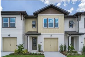 709 Benoi Dr, DAVENPORT