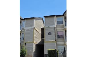 1932 LAKE ATRIUMS CIRCLE, ORLANDO, FL 32839 Sold 01/31/25