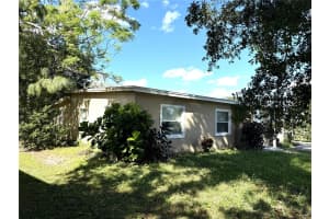 908 CANNES PLACE, ORLANDO, FL 32808 Sold 12/16/24