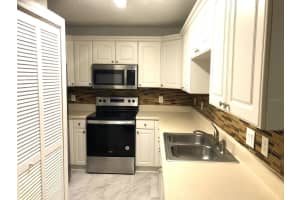 8846 CORAL PALMS COURT, KISSIMMEE, FL 34747 - MLS#MFRS5116408