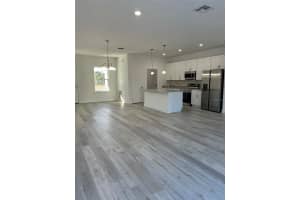 16121 37TH TERRACE, OCALA, FL 34473 Sold 01/09/25