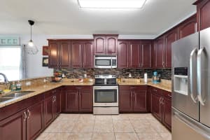 1990 BANNER LANE, SAINT CLOUD, FL 34769 Sold 02/04/25