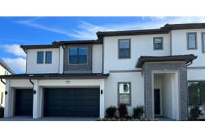 1439 BUTTERFLY, DAVENPORT, FL 33837 Sold 01/27/25