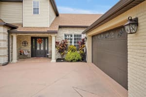 8549 HILLCREST DRIVE, GROVELAND, FL 34736 Sold 02/21/25