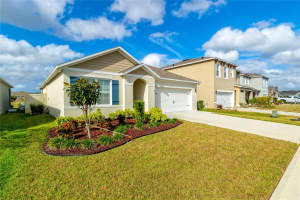 527 NOBLE AVENUE, DAVENPORT, FL 33837 - MLS#MFRS5117047