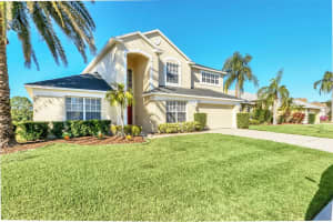 1020 GOLF COURSE PARKWAY, DAVENPORT, FL 33837 - MLS#MFRS5117173