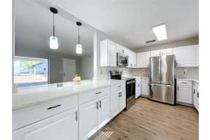 2909 WILLOW AVENUE, LAKELAND, FL 33803 Sold 05/02/25