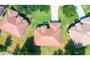 421 BAY LEAF DRIVE, KISSIMMEE, FL 34759 Sold 01/28/25