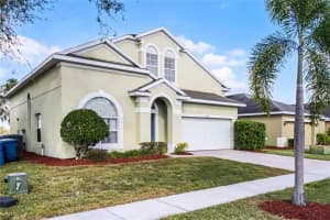 242 CADIZ LOOP, DAVENPORT, FL 33837 Sold 05/30/25