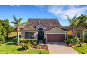 241 GRANADA LANE, DAVENPORT, FL 33837 Sold 03/07/25
