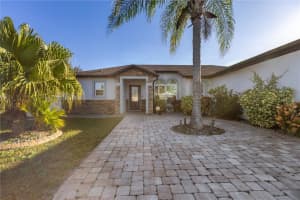 8 CATALINA COURT, KISSIMMEE, FL 34758 Sold 04/15/25
