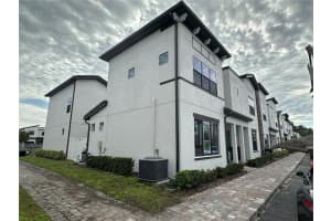 219 VILLA DOMANI CIRCLE, DAVENPORT, FL 33896 Sold 03/12/25