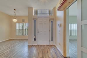 356 AYLESBURY COURT, KISSIMMEE, FL 34758 Sold 04/21/25