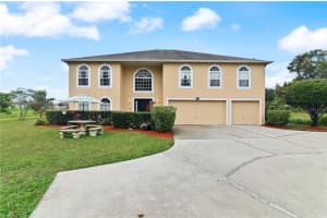 558 NOGALES COURT, KISSIMMEE, FL 34758 Sold 02/25/25