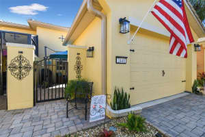 2448 Palm Tree Dr, KISSIMMEE