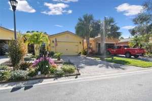 2448 PALM TREE DRIVE, KISSIMMEE, FL 34759 - MLS#MFRS5117943