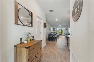 8899 FALLEN OAK DR, DAVENPORT, FL 33836 Sold 04/15/25